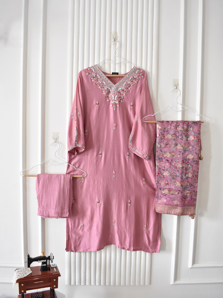 Amaira – Plus Size Dola Silk Handwork Suit (46–50)