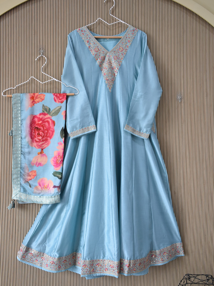 Royal Plus Size Vichitra Silk Floor-Length Anarkali with Floral Brasso Silk Dupatta & Side Pockets